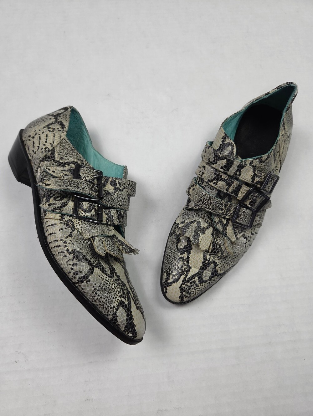 Modern Vice Snake Skin Buckle Pointed Toe Oxford